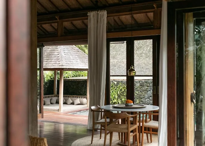 Joglo Manis Villa